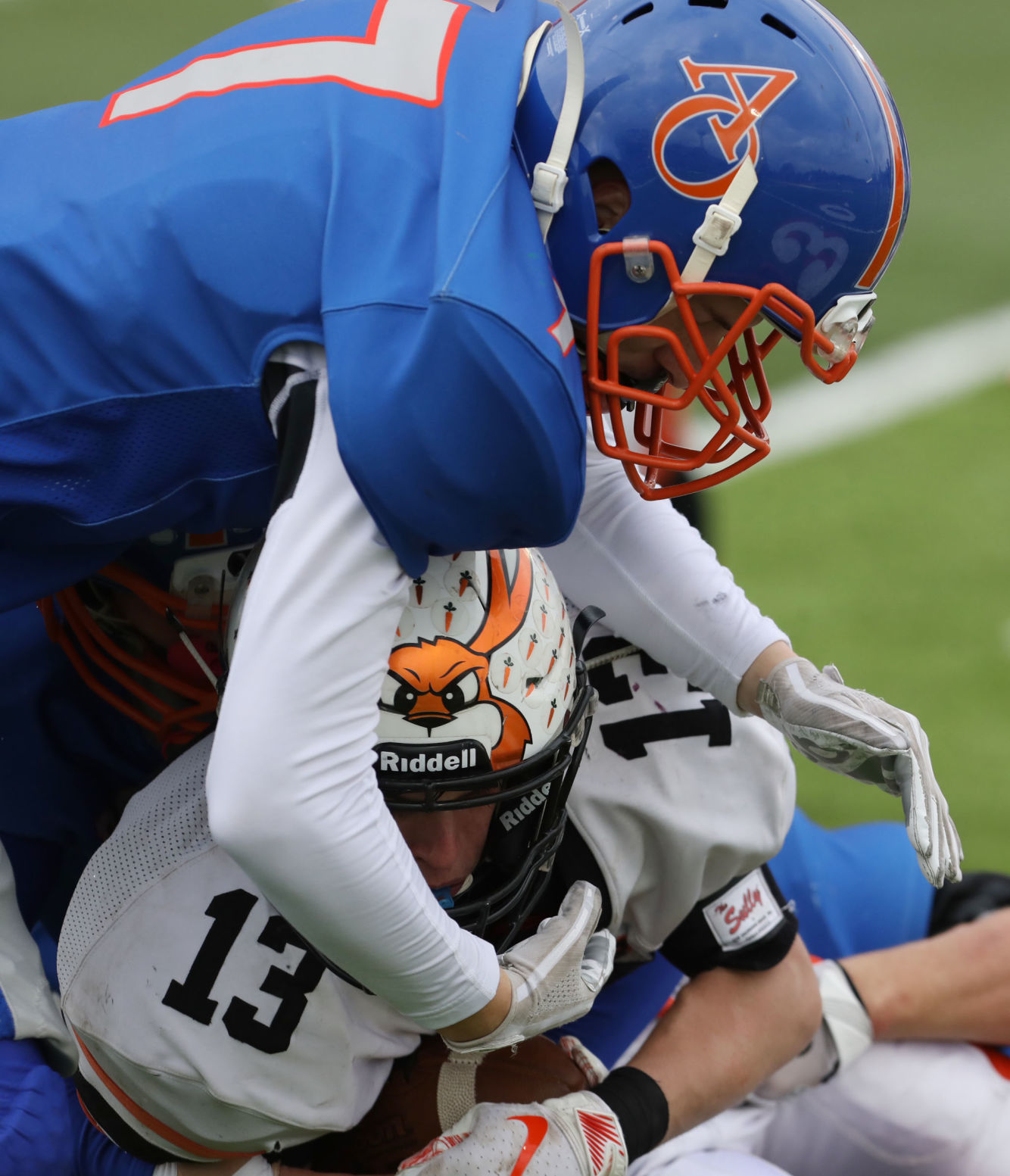 Argenta Oreana vs Fisher football 20 11.3.18.jpg